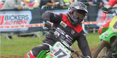 THE WELSH LEGEND RETURNS TO FARLEIGH CASTLE